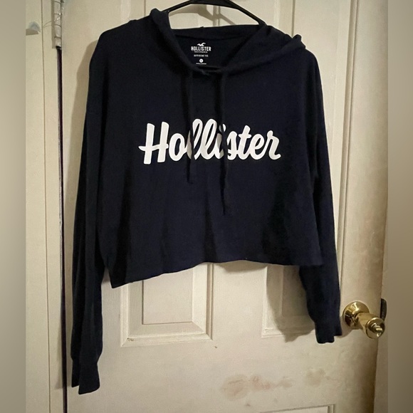 COPY - Hollister cropped jacket - Picture 1 of 1